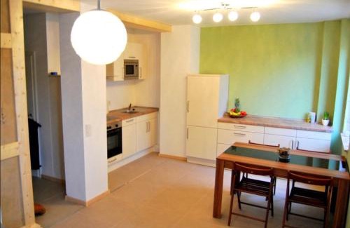 Naumburg Apartamento | Ferienwohnung Zum Saaletalblick