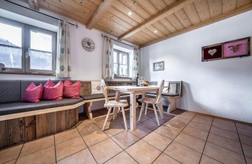 Gilgenhofe Apartamento | Ferienwohnungen am Lahnerbach