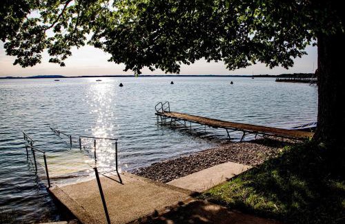 Chieming Apartamento | Ferienwohnungen Am Strandbad