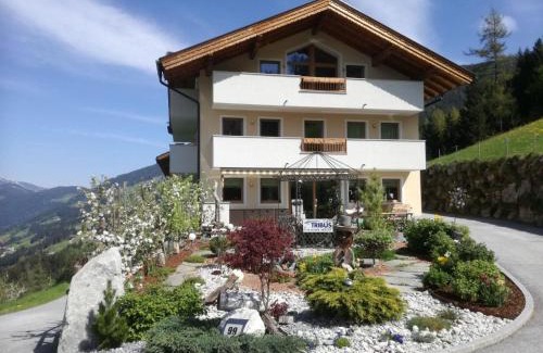 Hart im Zillertal Apartamento | Ferienwohnungen Hinterstein