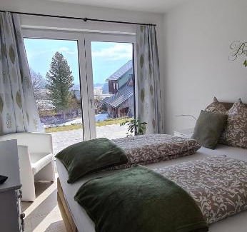 Bad Mitterndorf Apartamento | Ferienwohnungen Bergpanorama