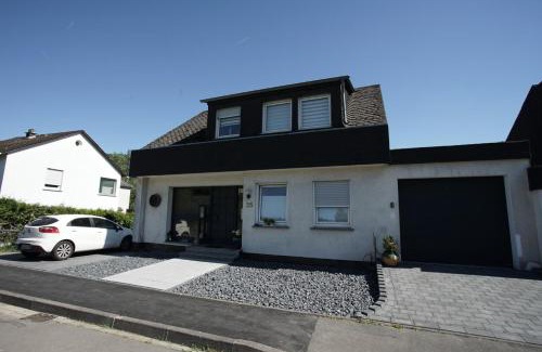 Traben-Trarbach Apartamento | Ferienwohnungen Christina