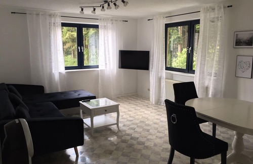 Bernkastel-Kues Apartamento | Ferienwohnungen Park Café am Kurpark