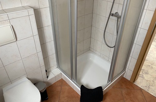 Bernkastel-Kues Apartamento | Ferienwohnungen Park Café am Kurpark