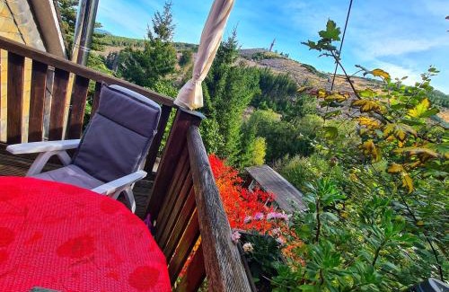 Berlar Apartamento | Ferienwohnungen Dorfliebe Dörnberg WALDBLICK