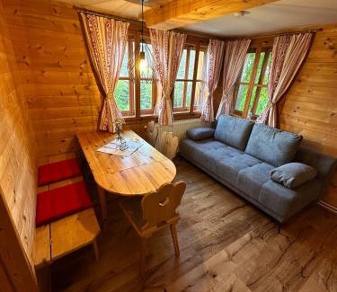 Aspangberg-Sankt Peter Apartamento | Ferienwohnungen Hatzl