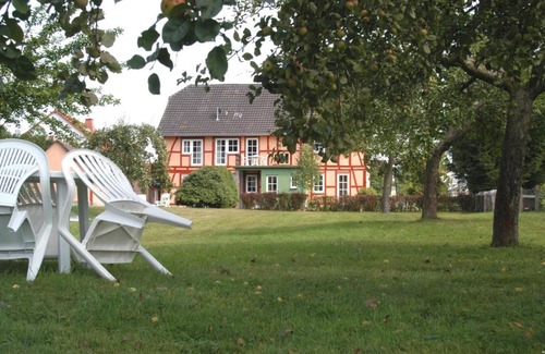 Hann. Muenden Apartamento | Ferienwohnungen Haus Froschkönig