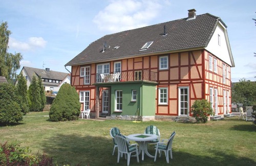 Hann. Muenden Apartamento | Ferienwohnungen Haus Froschkönig
