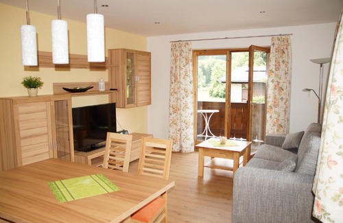 Lofer Apartamento | Ferienwohnungen Haus Mindermann