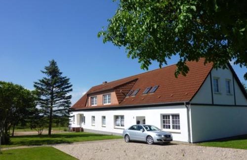 Hohen Niendorf Casa | Ferienwohnungen Hohen Niendorf bei Kühlungsborn