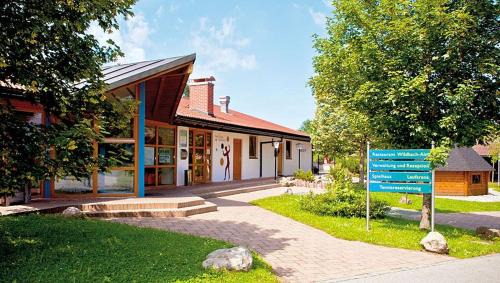 Reichenbach Apartamento | Ferienwohnungen im Feriendorf Reichenbach Nr 10