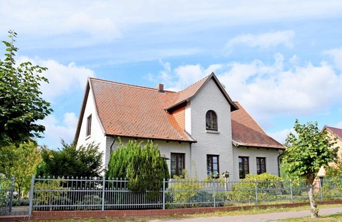Loddin Casa | Ferienwohnungen Koelpinsee