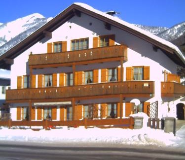 Obergrainau Apartamento | Ferienwohnungen Kral