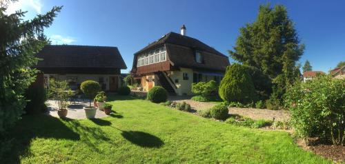 Derendingen Apartamento | Ferienwohnungen mit Charme im Grünen