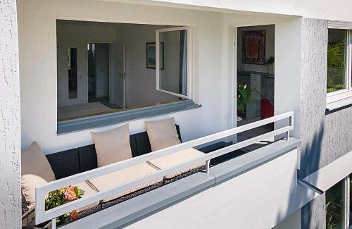 Arnsberg Apartamento | Ferienwohnungen Riese - Farbenspiel