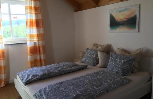 Zell Am Moos Apartamento | Ferienwohnungen Schlader