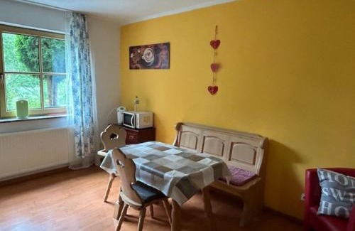 Pirk Apartamento | Ferienwohnungen Stahl