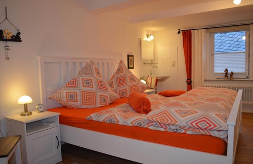 Lenne Apartamento | Ferienwohnungen Sternberg