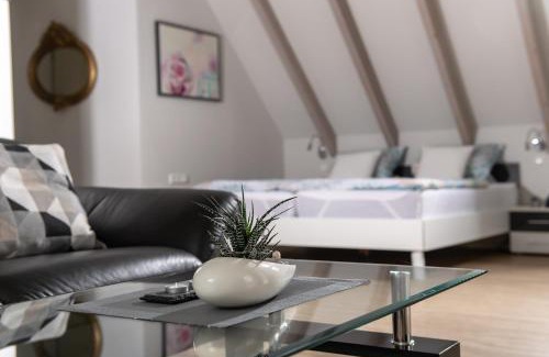 Sommerach Apartamento | Ferienwohnungen TonArt - modern & stilvoll im Weinort Sommerach