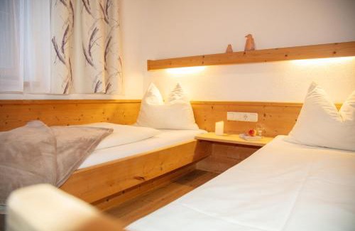 Holzgau Apartamento | Ferienwohnungen Wolf