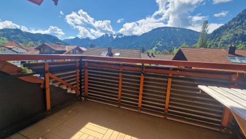 Ried Apartamento | Ferienwohnungen Wolf - Wohnung "Breitenberg" 2,5 Zimmer mit Bergblick