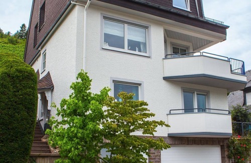 Klotten Apartamento | Ferienwohung zum Moselsteig - apartment/flat, shower or bath, WC, balcony