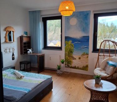 Schoenecken Casa | Ferienzimmer by Riela im ehemaligem Hotel Schöneck