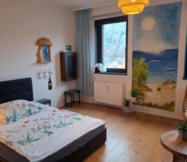 Schoenecken Casa | Ferienzimmer by Riela im ehemaligem Hotel Schöneck