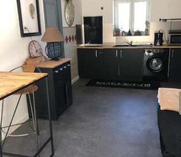 Entraigues-sur-la-Sorgue Apartamento | Ferigoules #festivalavignon