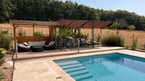 Montignac Cama Y Desayuno | Ferme des Petites Oreilles 4 étoiles