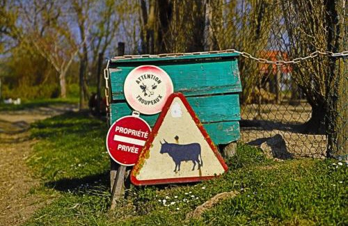 Montcorbon Casa | ferme pedagogique des pennetieres