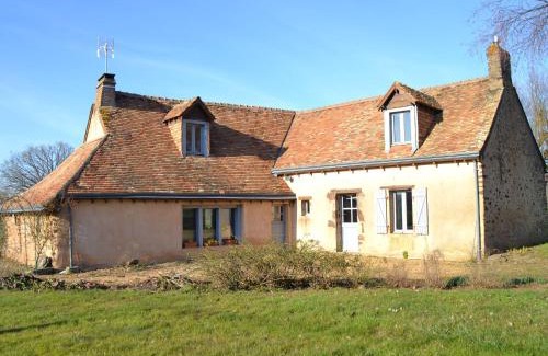 Monce-en-Belin Casa | Fermette rénovée proche 24H du Mans, 4 ch., grand terrain, idéal familles et animaux acceptés - FR-1-410-133
