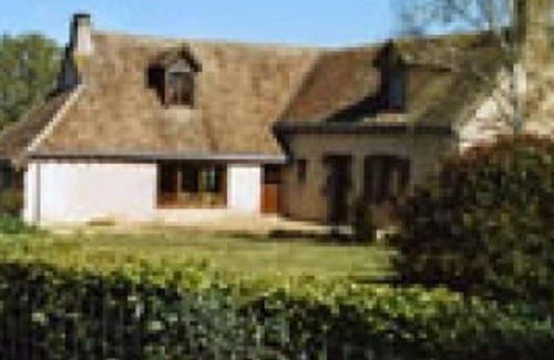 Monce-en-Belin Casa | Fermette rénovée proche 24H du Mans, 4 ch., grand terrain, idéal familles et animaux acceptés - FR-1-410-133