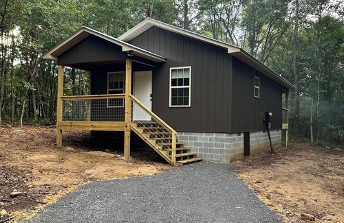 Fort Payne Cabina | Fern Creek Cottage, completed September 2024