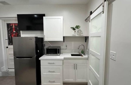 Miami Gardens Casa | Fern Gully Inn