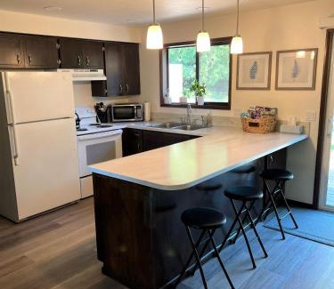 Adna Casa | Fern Hill Retreat