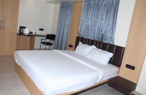 Ballygunge Hotel | Fern Inn Hotel