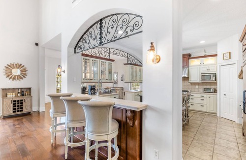 Pomona Park Casa | Fern Oak Estate: Waterfront near St Augustine FL Sleeps 32