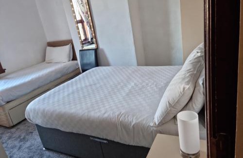 Blackpool Town Center Casa | Fern Villa