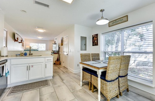 Fernandina Beach Casa | Fernandina Beach Paradise Steps to Shore!