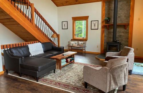 Conway Casa | Ferncrest Mountain House