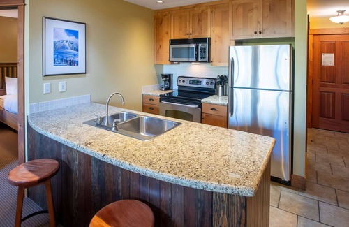East Kootenay Condominio | Fernie - Timberline Lodges Juniper #642