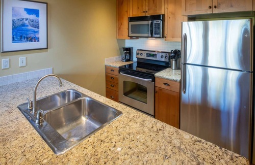 East Kootenay Condominio | Fernie - Timberline Lodges Juniper #642