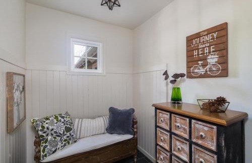 Arnold Casa | Fernwood