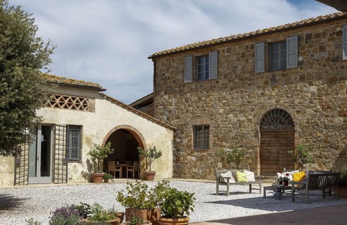 Bollano Villa | Villa panorámica con piscina privada y espectaculares vistas de la Toscana en 360 ° cerca de Siena