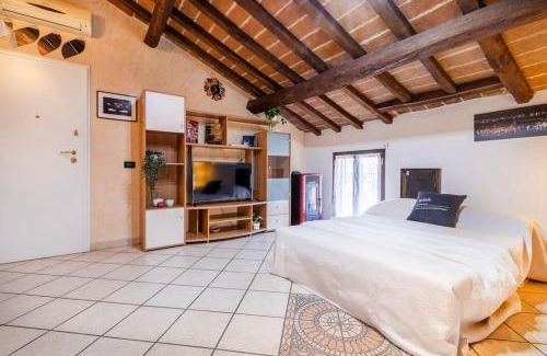 Crocetta-San Lazzaro-Modena Est Apartamento | Ferrari Museum & Train Station - Il Cavallino Loft