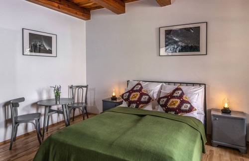 Csesznek Casa | Ferrata Guesthouse