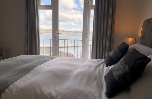 Llanstadwell Cama Y Desayuno | Ferry House Inn