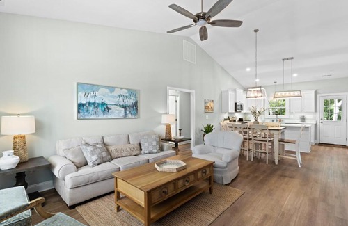 Supply Casa | Ferry House - Upper Unit