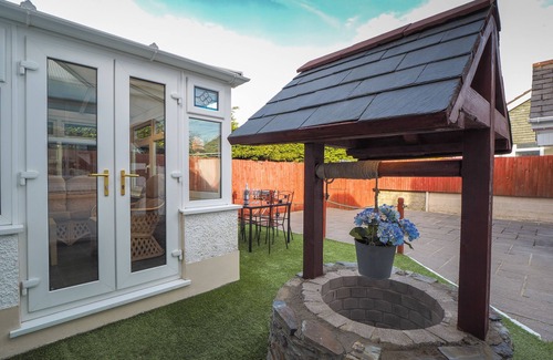 Cross Inn Cabaña | Ferwig, New Quay - Four Bedroom Cottage, Sleeps 8